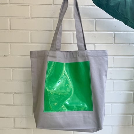 【ight】pocket tote bag