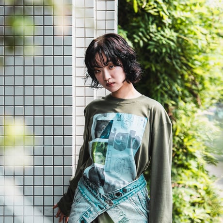 【ight】urban olive L/S TEE