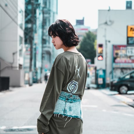 【ight】urban olive L/S TEE