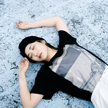 【ight】monochrome TEE