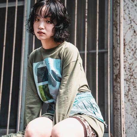 【ight】urban olive L/S TEE