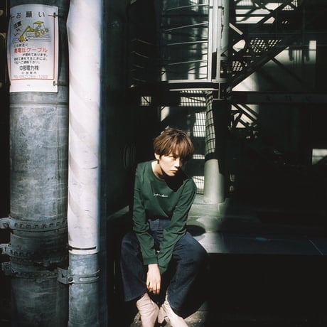 【ight】back print L/S tee