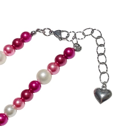 Lovely Skelton’s hand necklace