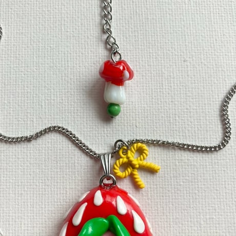 Sweet strawberry vagina necklace