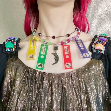 Cell specimen necklace