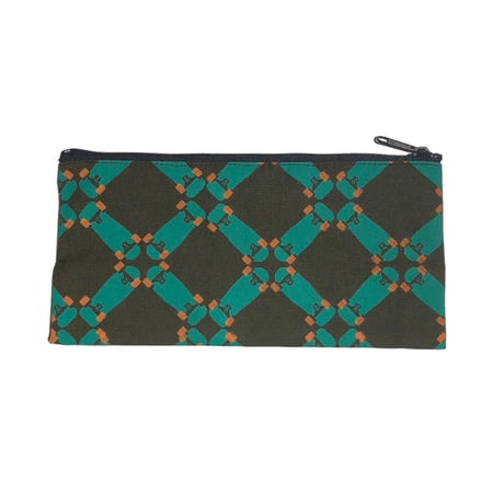 Pen case / skateboard