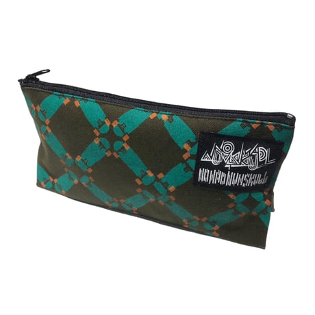 Pen case / skateboard
