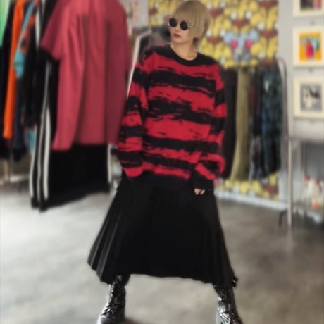 DISTORTED STRIPE KNIT / red