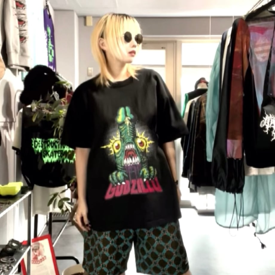 5f4b1f2e223ead59884e17d5