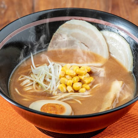 【もっちり系】全粒粉入り中太麺（１４０ｇ）