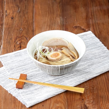 【全卵入り】醤油系細麺（１００ｇ）