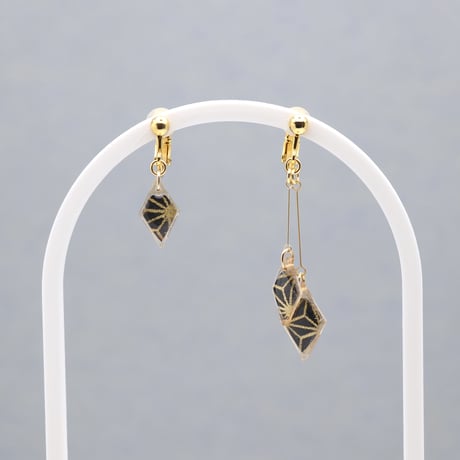 ひし形アシメ【美濃和紙のイヤリング/ピアス】麻の葉