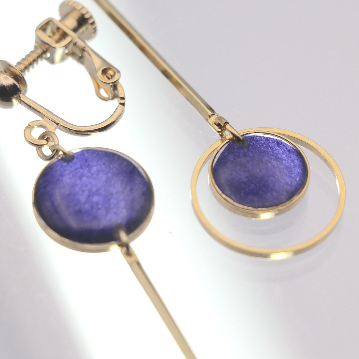 丸いアシメ【美濃和紙のイヤリング/ピアス】深紫 | マッチュルーム