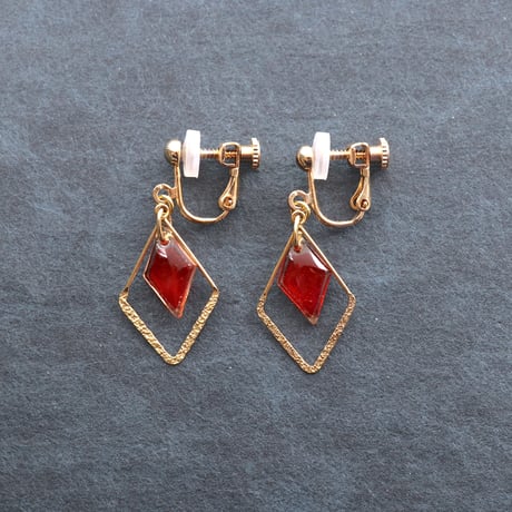 ひし形フープ｜美濃和紙のイヤリング・ピアス｜上品な和モダンスタイル｜赤