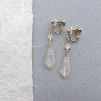 美濃和紙の変形ひし形イヤリング・ピアス｜凛とした和モダンスタイル｜小倉紙