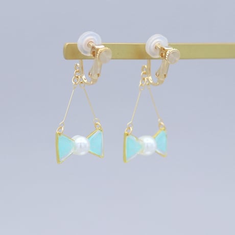 小さなリボン＊美濃和紙のイヤリング/ピアス＊ターコイズブルー