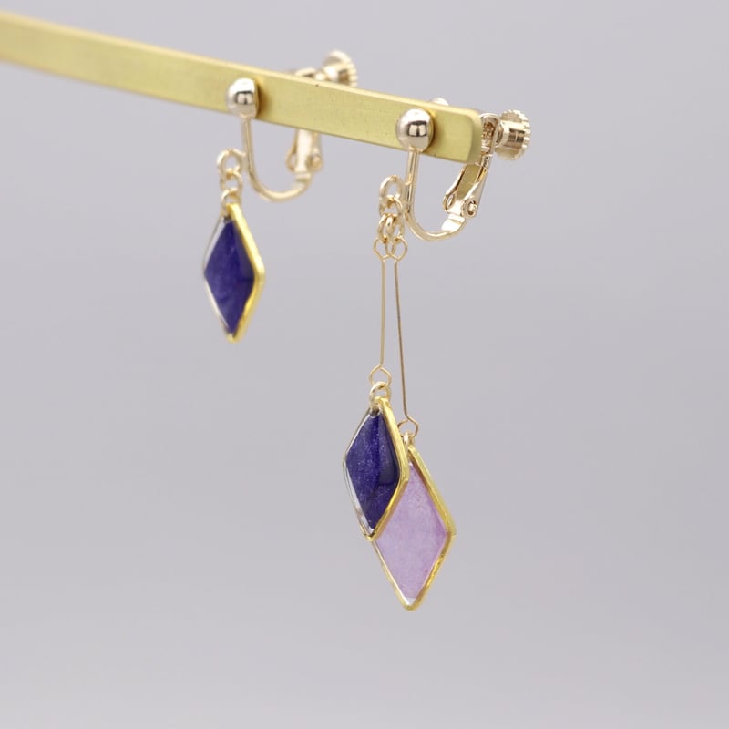 1299円注文可能●パープル色ハンドメイド　ロング紫ピアス　イヤリング可　アシメ 1299円注文可能○パープル色ハンドメイドロング紫ピアスイヤリング可アシメ