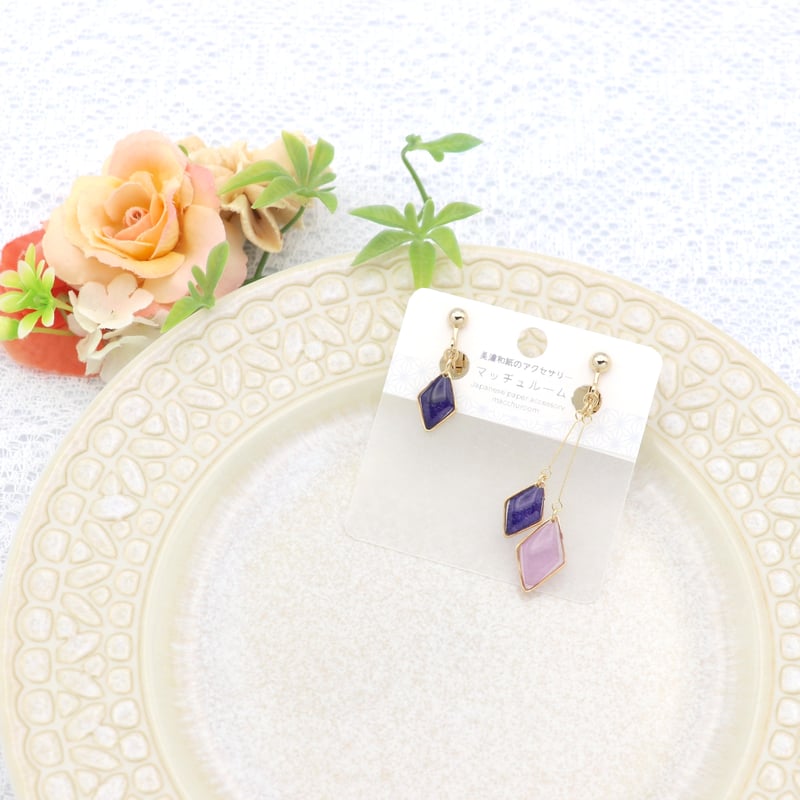 1299円注文可能○パープル色ハンドメイドロング紫ピアスイヤリング可アシメ