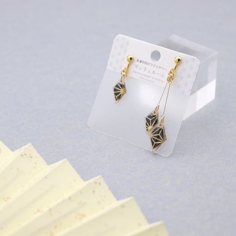 ひし形アシメ【美濃和紙のイヤリング/ピアス】麻の葉
