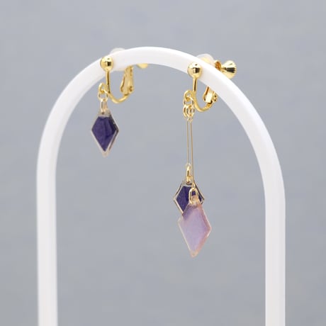 ひし形アシメ【美濃和紙のイヤリング/ピアス】深紫×藤色