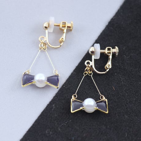 小さなリボン＊美濃和紙のイヤリング/ピアス＊深紫
