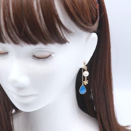 和紙のイヤリング/ピアス＊ドロップ＊雪チャーム＊コットンパール /青