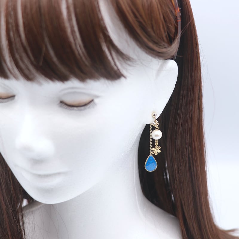 ★【ピアス】 コットンパール×ドロップ ロイヤルブルー 和紙のイヤリング/ピアス＊ドロップ＊雪チャーム＊コットンパール /青
