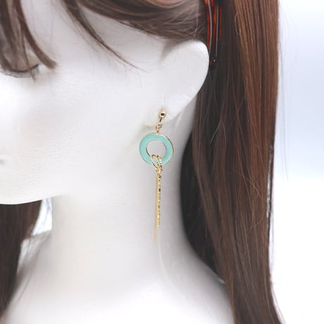リースとチェーン【美濃和紙のイヤリング/ピアス】ターコイズブルー
