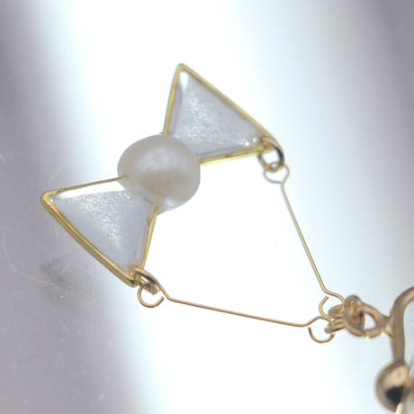 小さなリボン＊美濃和紙のイヤリング/ピアス＊ブルーグレー