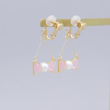 小さなリボン＊美濃和紙のイヤリング/ピアス＊ピンク