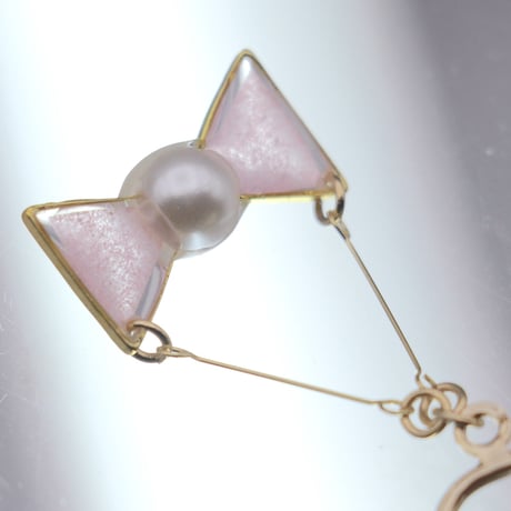 小さなリボン＊美濃和紙のイヤリング/ピアス＊ピンク