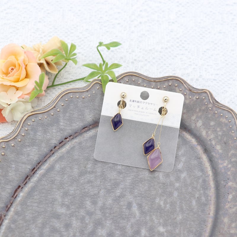 1299円注文可能●パープル色ハンドメイド　ロング紫ピアス　イヤリング可　アシメ 1299円注文可能○パープル色ハンドメイドロング紫ピアスイヤリング可アシメ