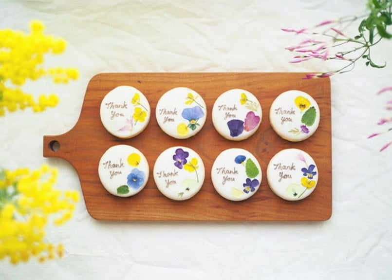 メッセージ入りお花のアイシングクッキー 10枚 | 米粉sweets kinun.