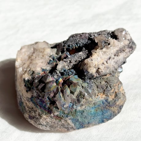 ブラックナイト虹水晶 (1)