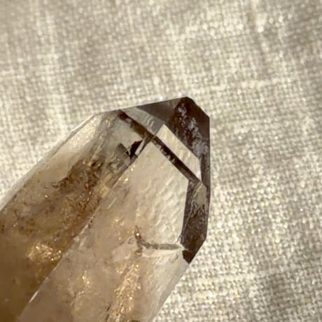 ちゅるちゅる黒系レムリアン水晶 (9)