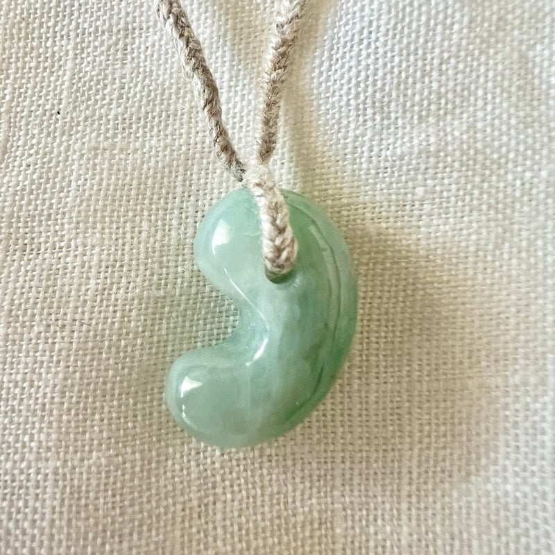 天照大御神 糸魚川翡翠勾玉付き 天照大御神 糸魚川翡翠勾玉付き 天照大御神 糸魚川翡翠勾玉付き Amazon.co.