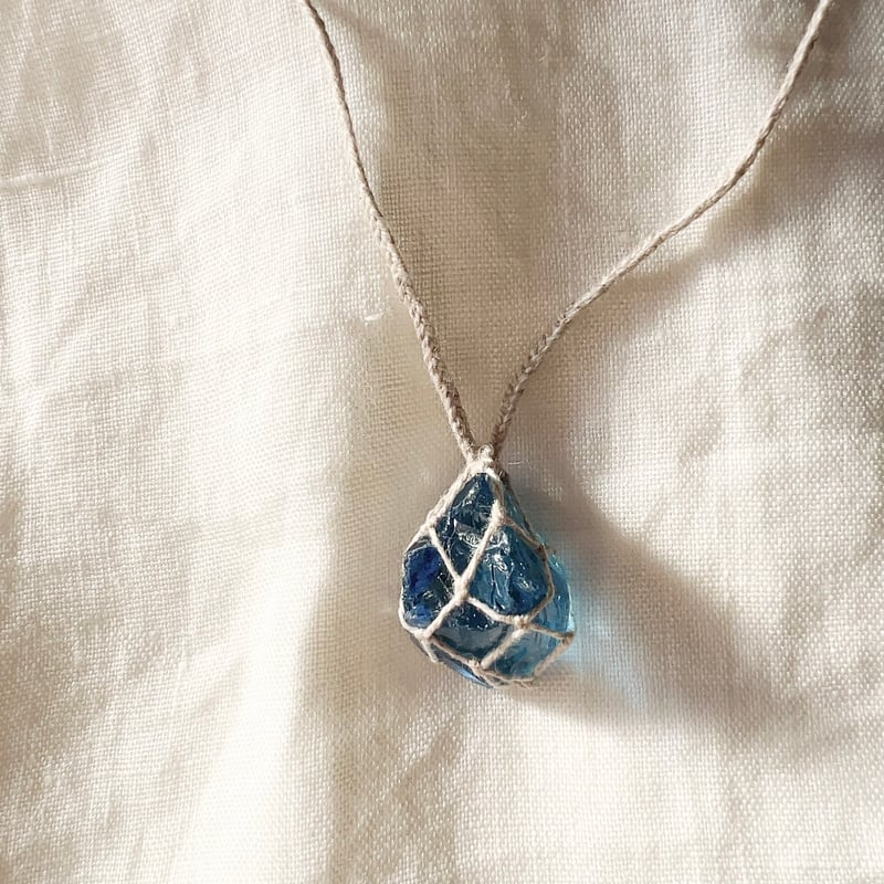 アンダラクリスタル⚪︎石包ペンダント ⑶ ロイヤルブルー/大天使