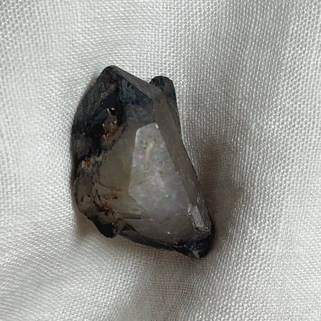 高波動 陰陽水晶 9（ダブルポイント・レムリアン）虹