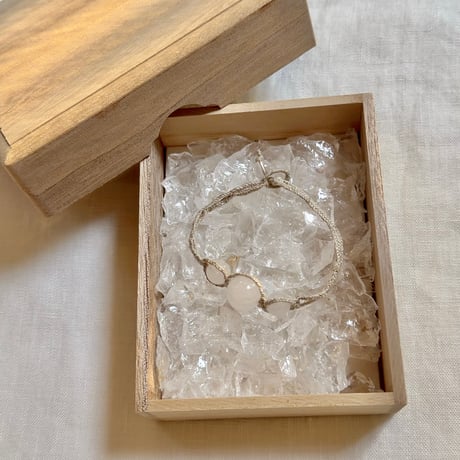 錬金さざれ・ガネーシュヒマール水晶 & 魔法桐箱