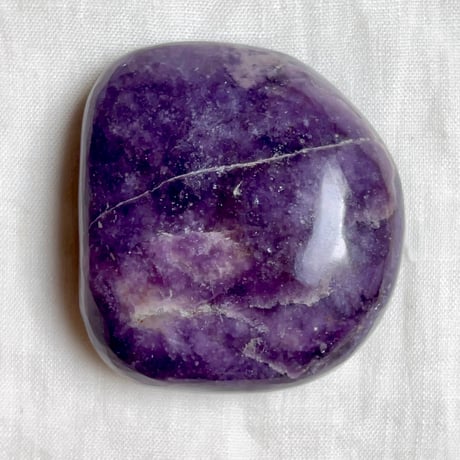 あ〜きゃん♬様 高品質 アパタイト 強シラー ハート パーム 握り石 あ