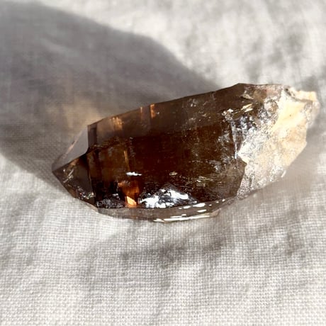 ちゅるちゅる黒系レムリアン水晶 (18)