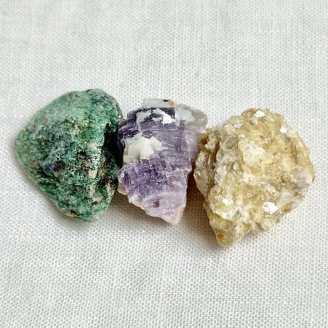 おまとめ専用です♡レピドライト貔貅、パープルマイカ おまとめ専用です♡レピドライト貔貅、パープルマイカ - メルカリ