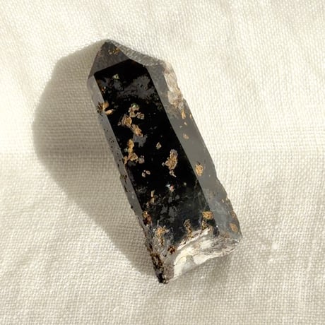 ちゅるちゅる黒系レムリアン水晶 (3)