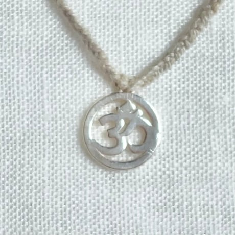 OM オーム◎神結銀ペンダント (2)