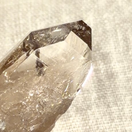ちゅるちゅる黒系レムリアン水晶 (9)