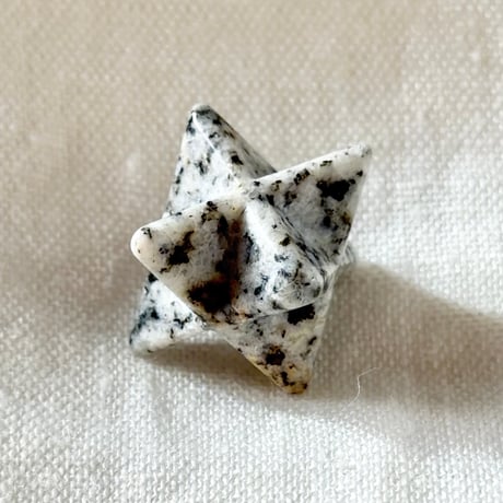 鞍馬石・マカバ  (3)