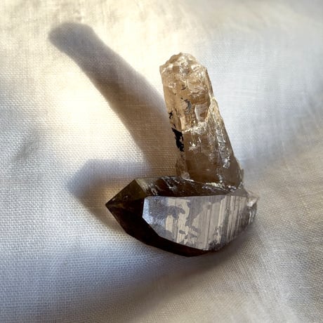 ★ちゅるちゅる黒系レムリアン水晶 (24) withレムリアンルート