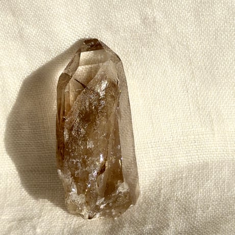 ちゅるちゅる黒系レムリアン水晶 (9)