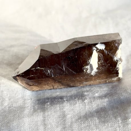 ★ちゅるちゅる黒系レムリアン水晶 (21)