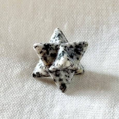 鞍馬石・マカバ  (2)
